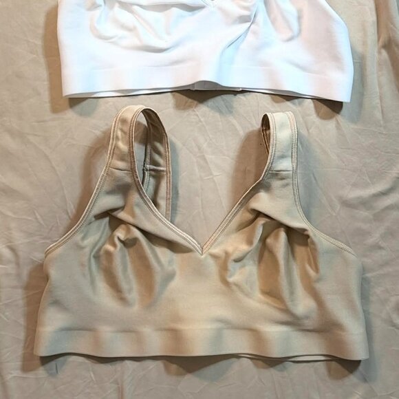 THREE Hanes Comfort Evolution wireless bras (1 black, 1 white, 1 taupe) L / 36D - Picture 2 of 14